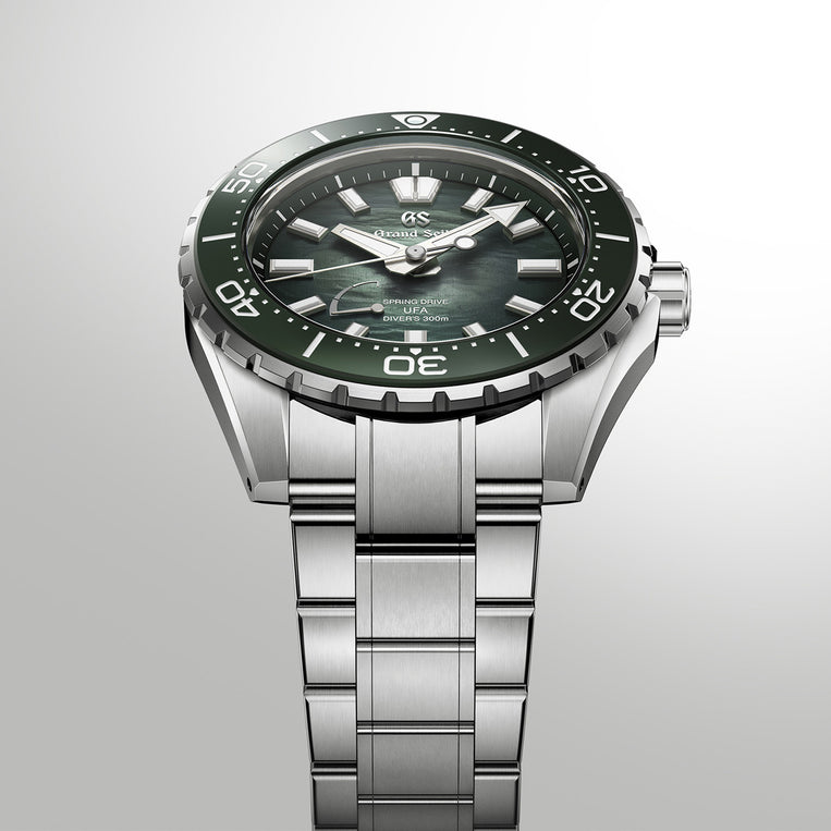Spring Drive UFA Ushio 300 Diver SLGB025