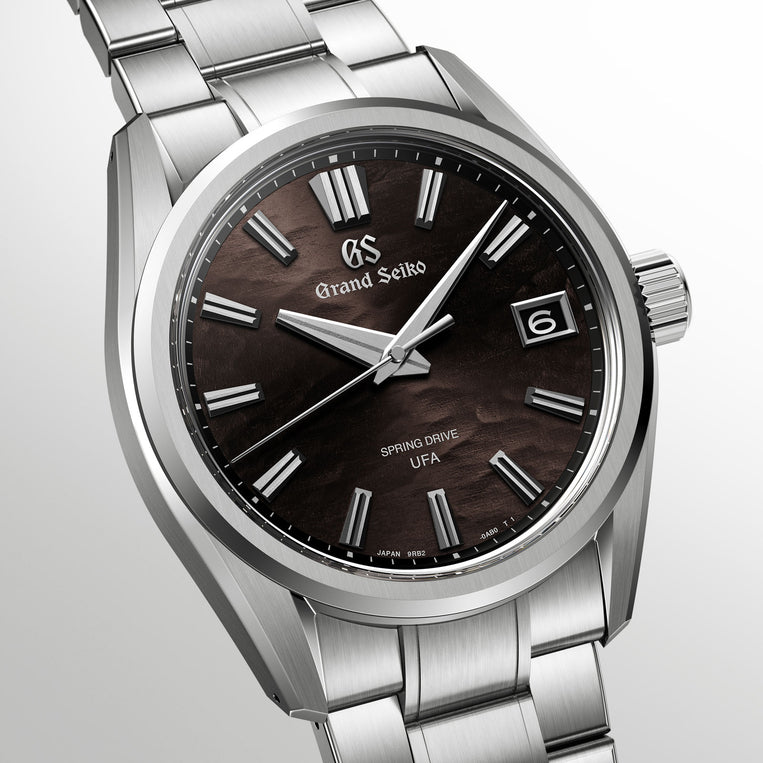 Grand Seiko Spring Drive UFA Lake Suwa Black dial titanium SLGB007 dial texture 